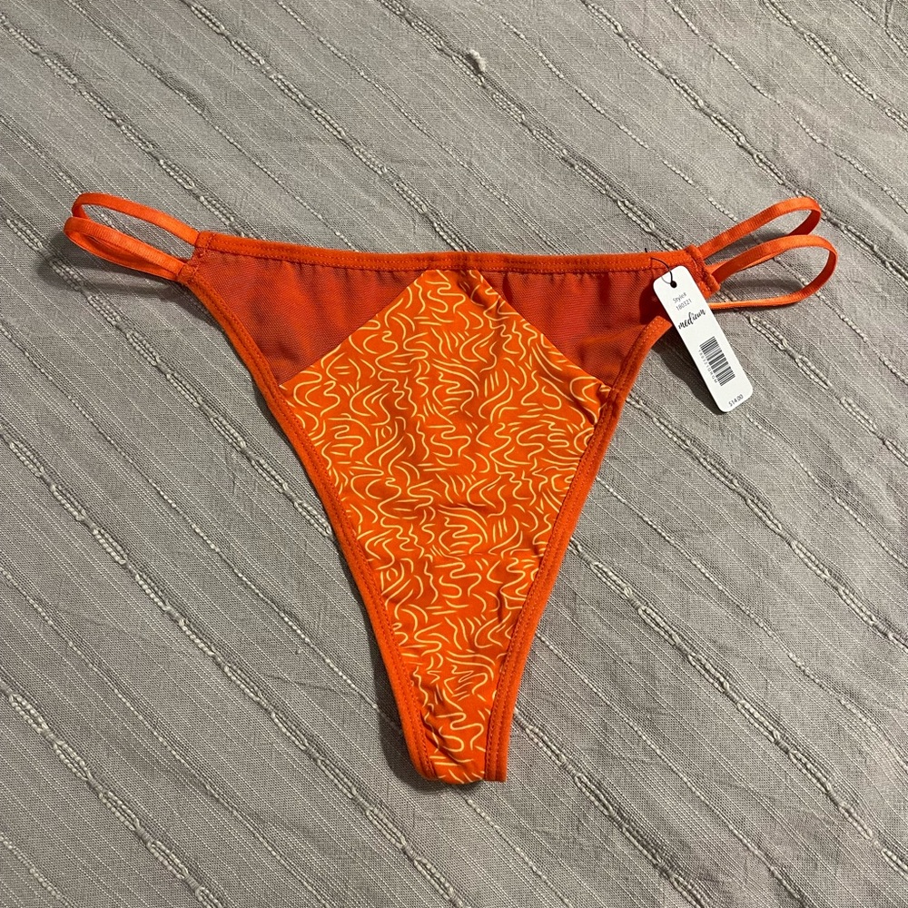 NWT BootayBag Thong